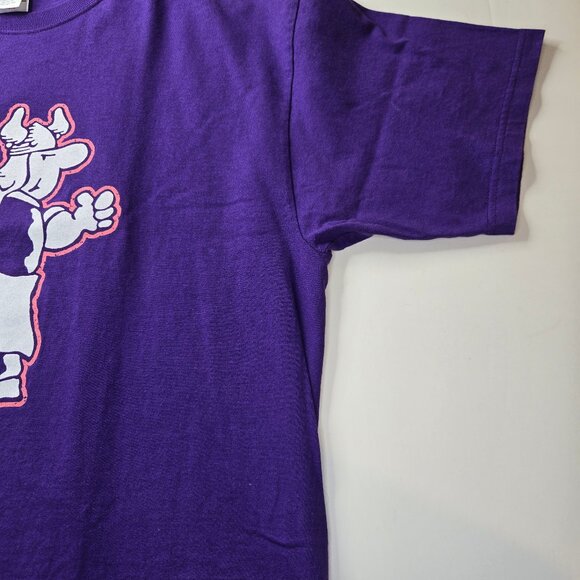 Universal Islands of Adventure Classic Toon Lagoon Tee Hagar the Horrible Helga - Picture 7 of 10